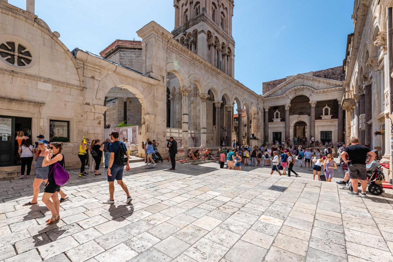 Golden Dream In Diocletian Palace Split Bagian luar foto